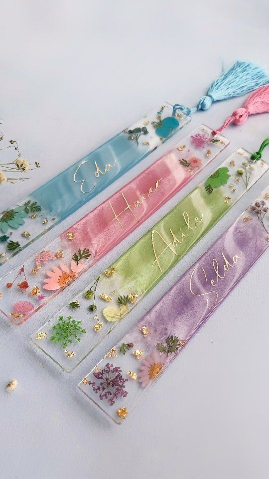 Handmade Resin Bookmarks – Stylish &amp; Unique Reading Accessory