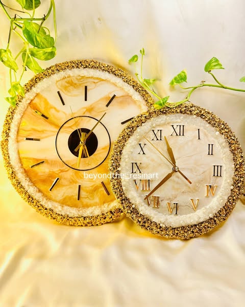 Handmade Resin Wall Clock – Unique Decorative Timepiece