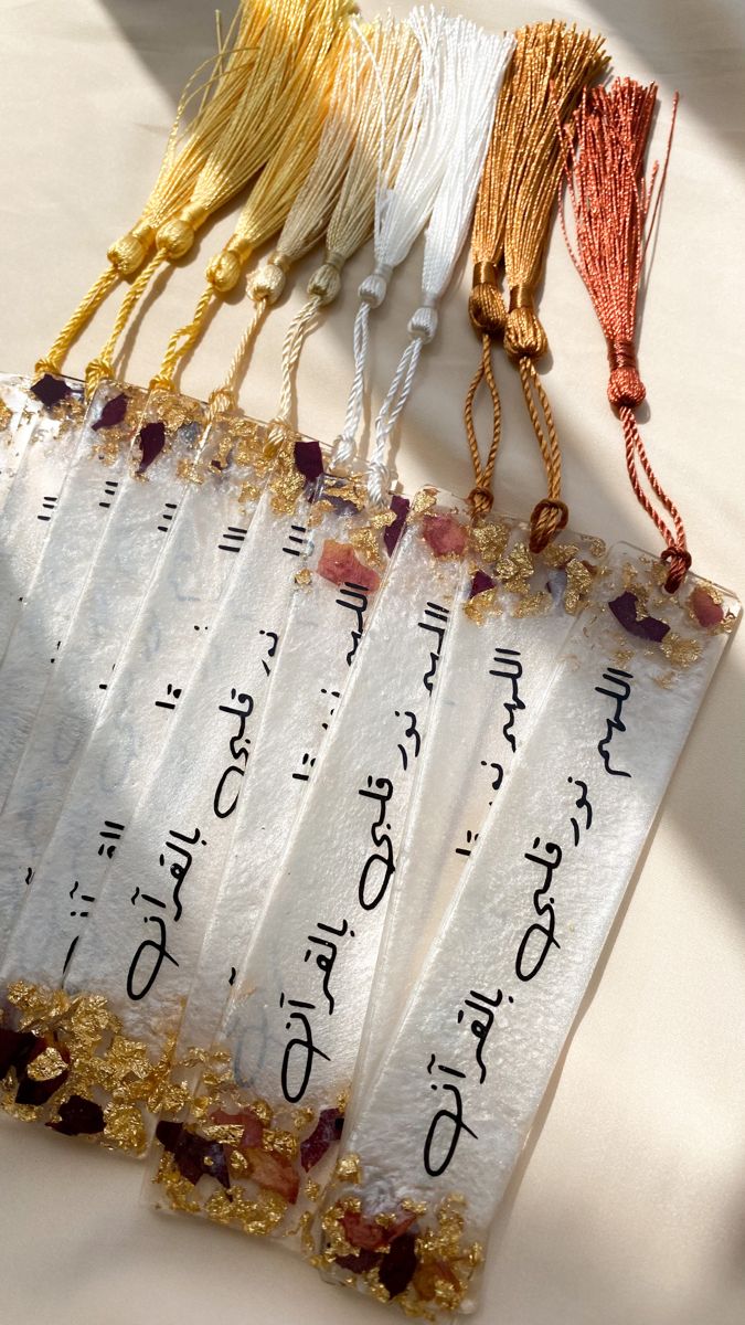 Handmade Resin Bookmarks – Stylish &amp; Unique Reading Accessory