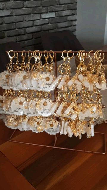 &nbsp;Handmade Resin Keychains – Alphabetic &amp; Custom Designs