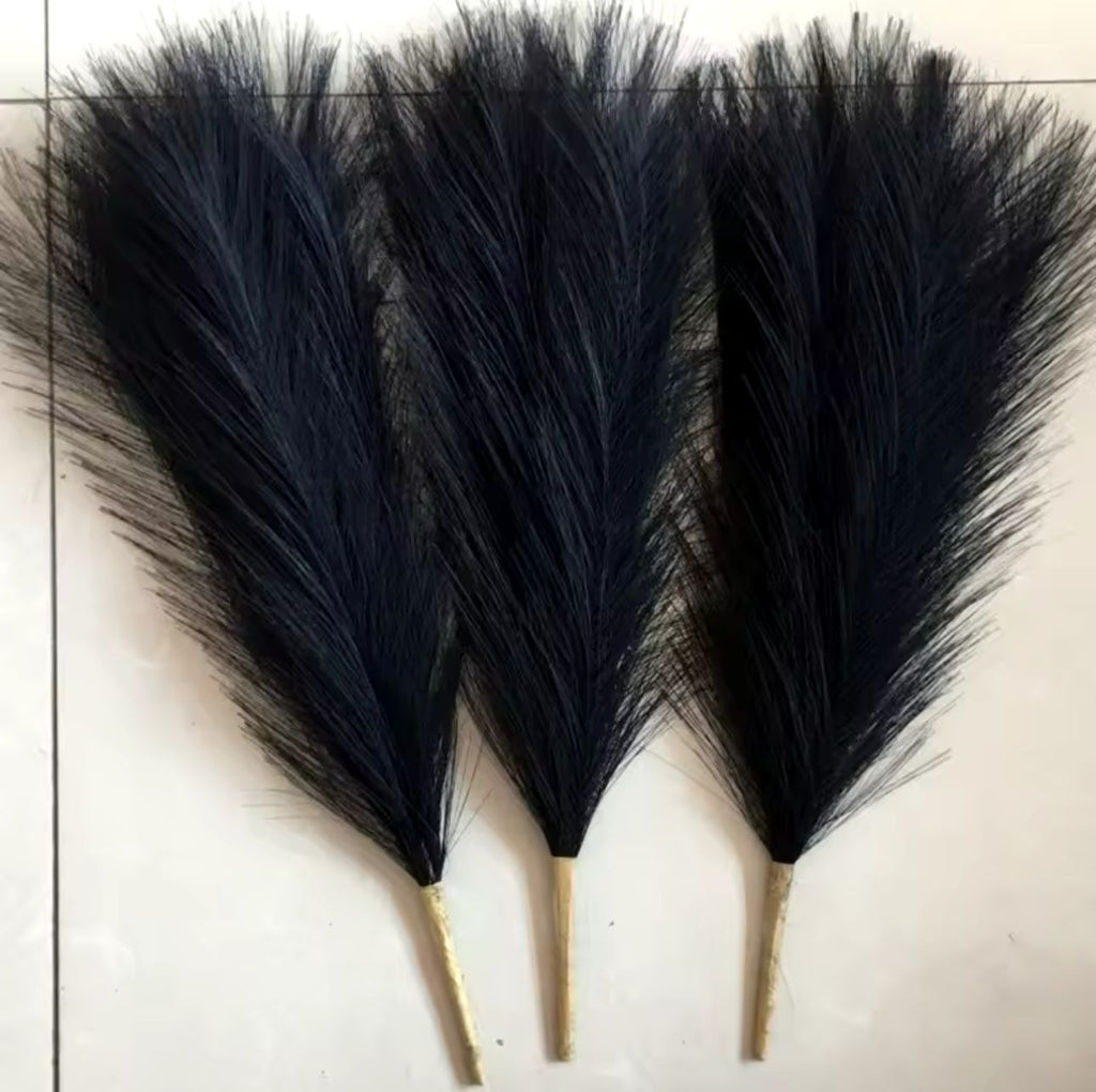 Pampas Grass Bouquet – Decorative Home Accent