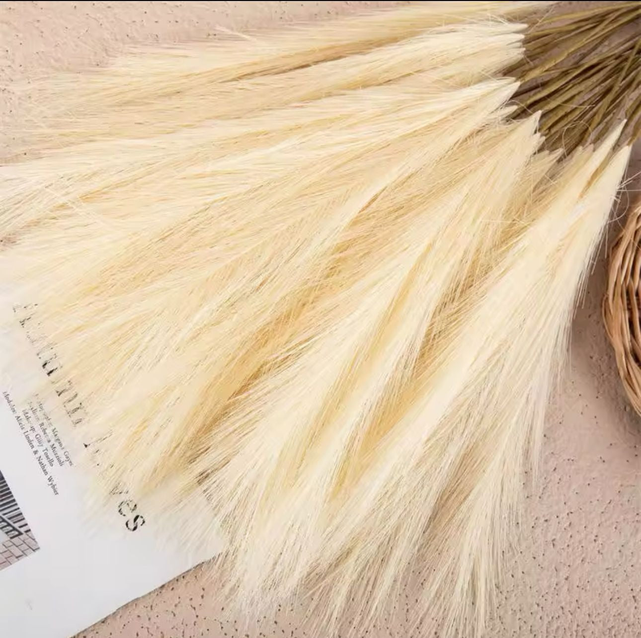 Pampas Grass Bouquet – Decorative Home Accent