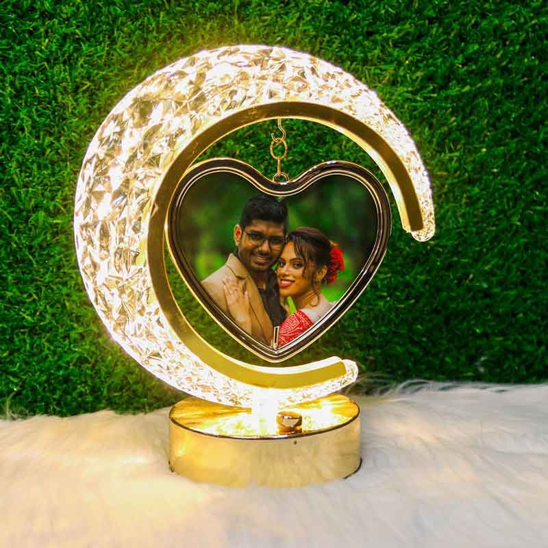 Moon Shape Magic Frame – Personalized