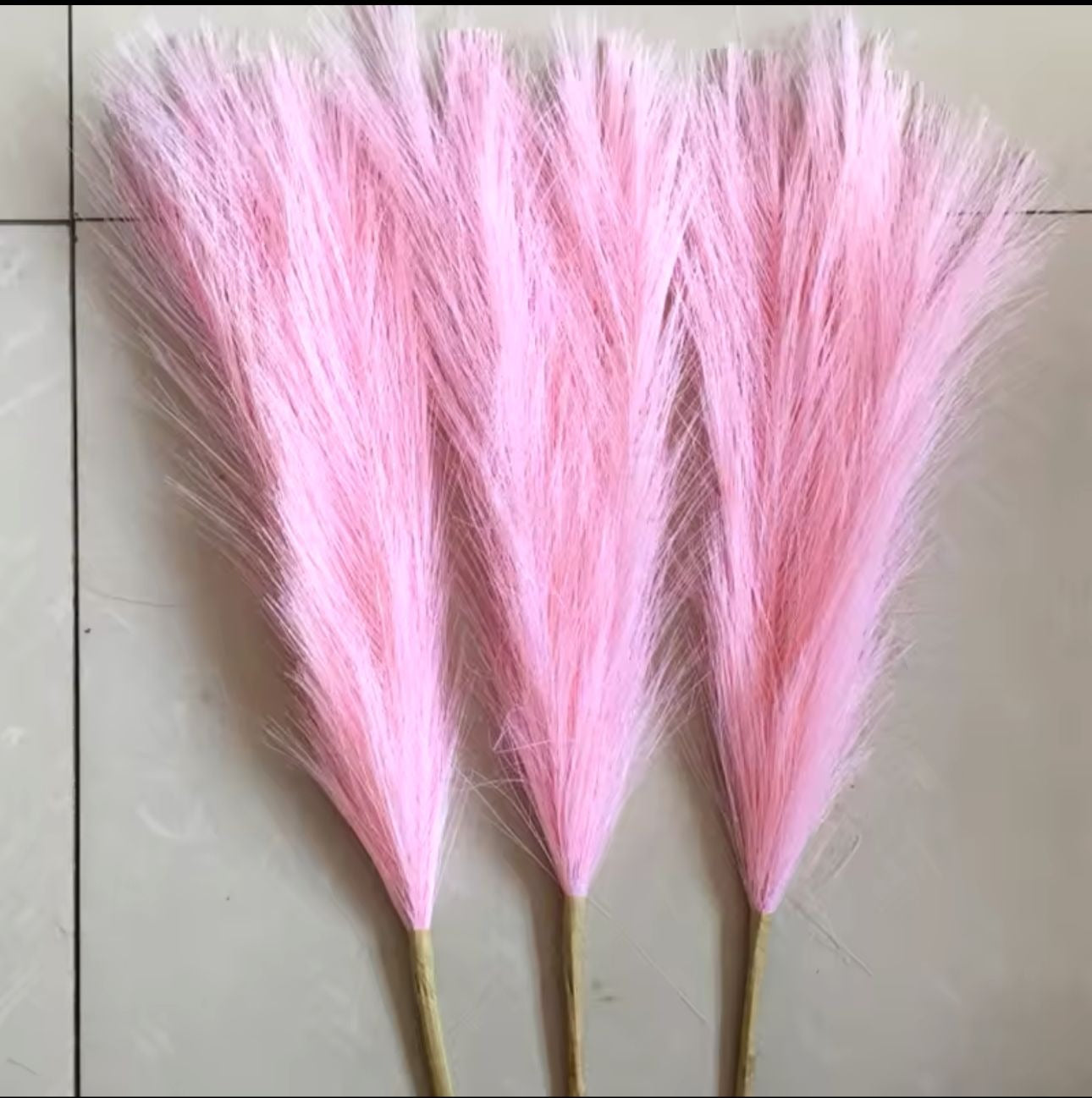 Pampas Grass Bouquet – Decorative Home Accent